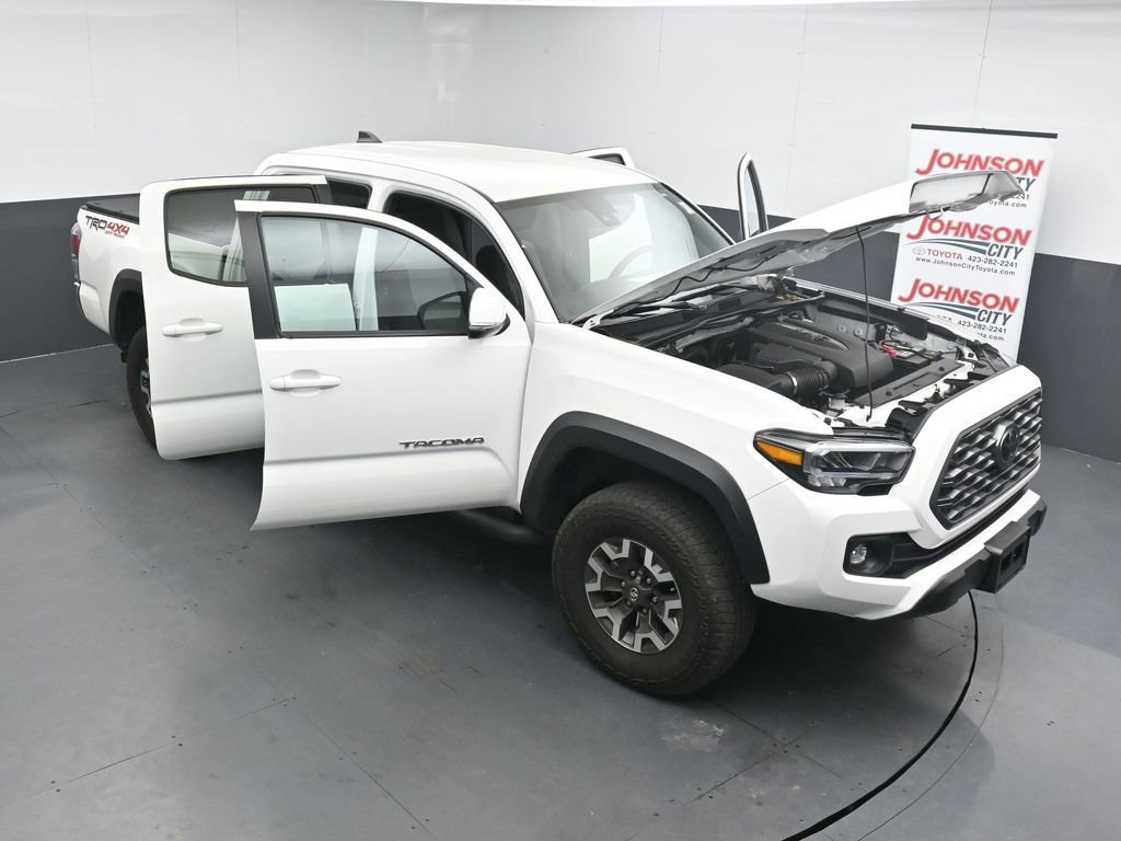 Used 2023 Toyota Tacoma TRD Off-Road AWD/4WD image 39