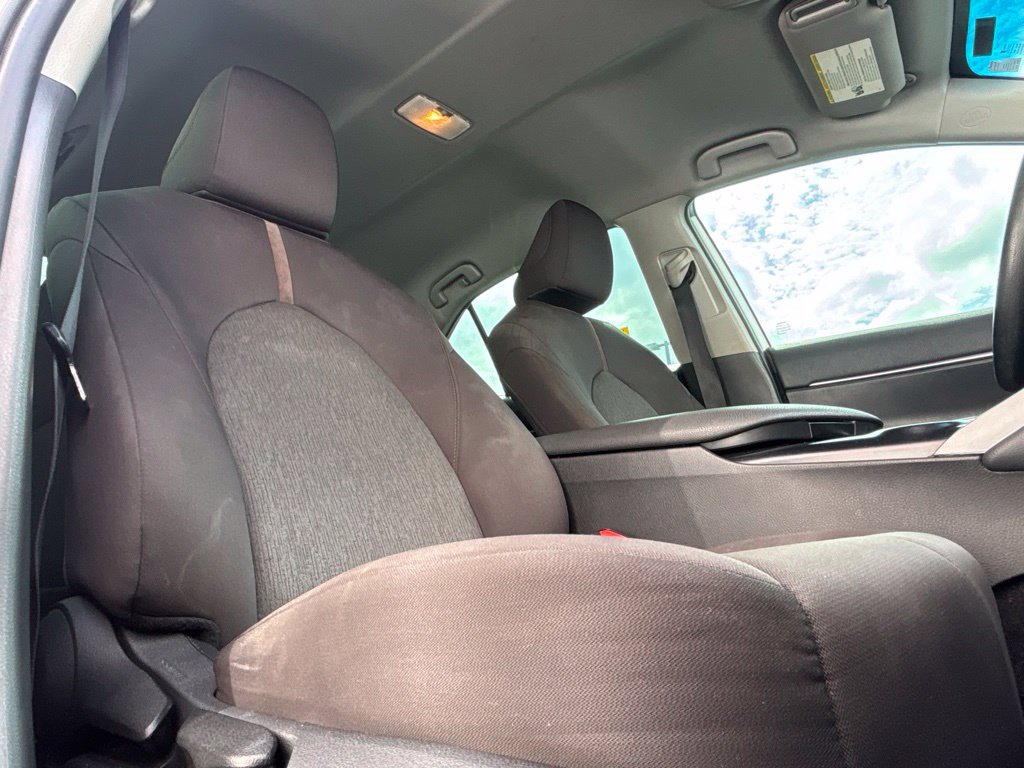 Used 2020 Toyota Camry LE FWD image 25
