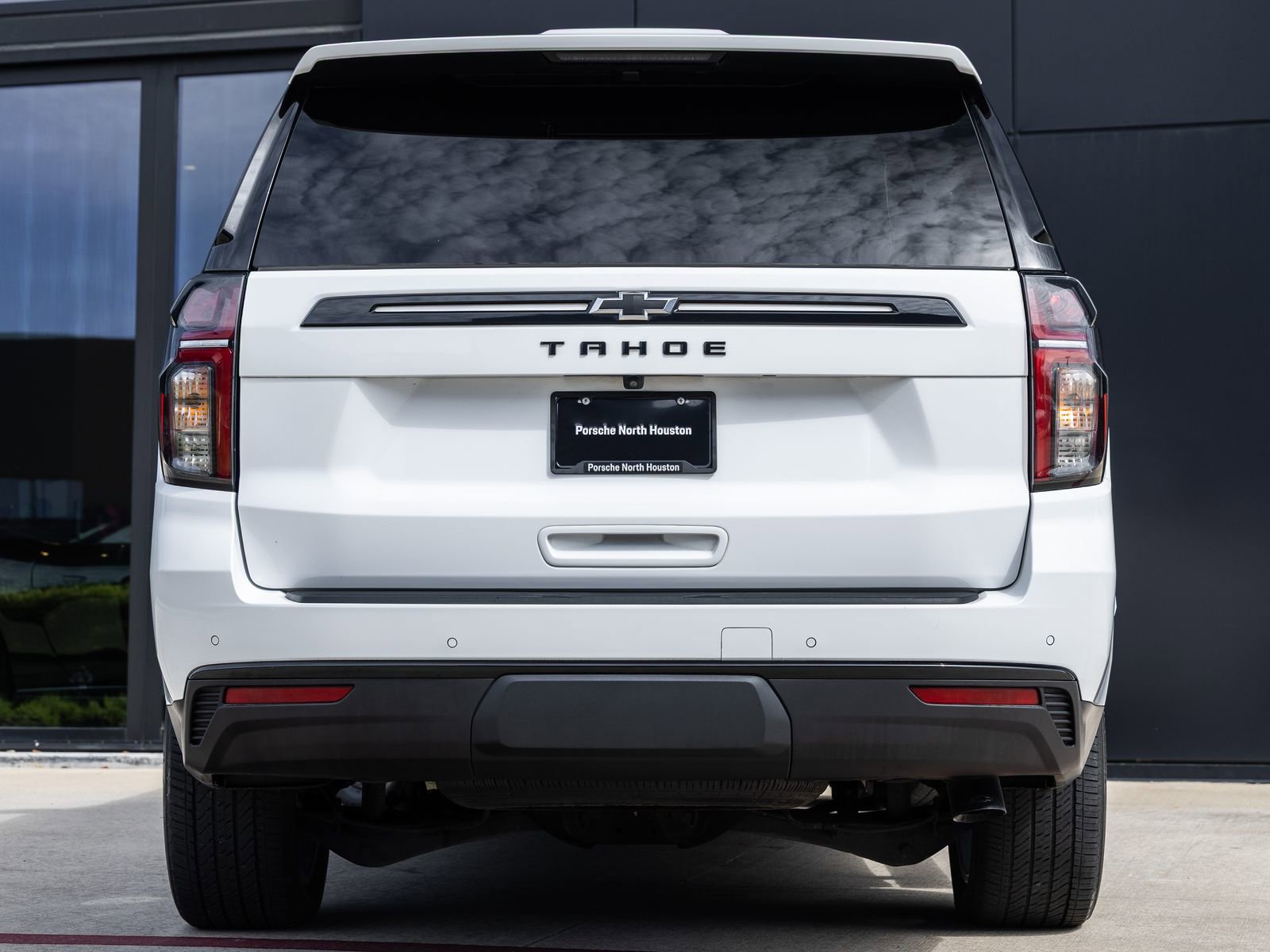 Used 2023 Chevrolet Tahoe Z71 w/ Luxury Package image 7