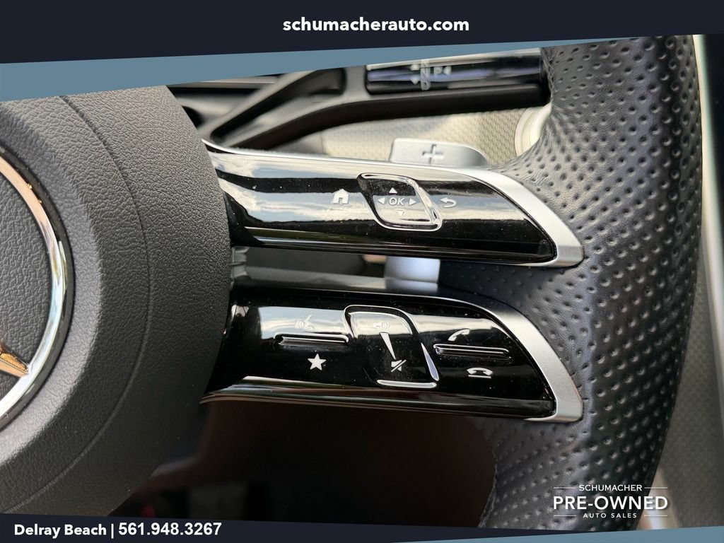 Used 2025 Mercedes-Benz CLE 300 4MATIC Cabriolet image 22