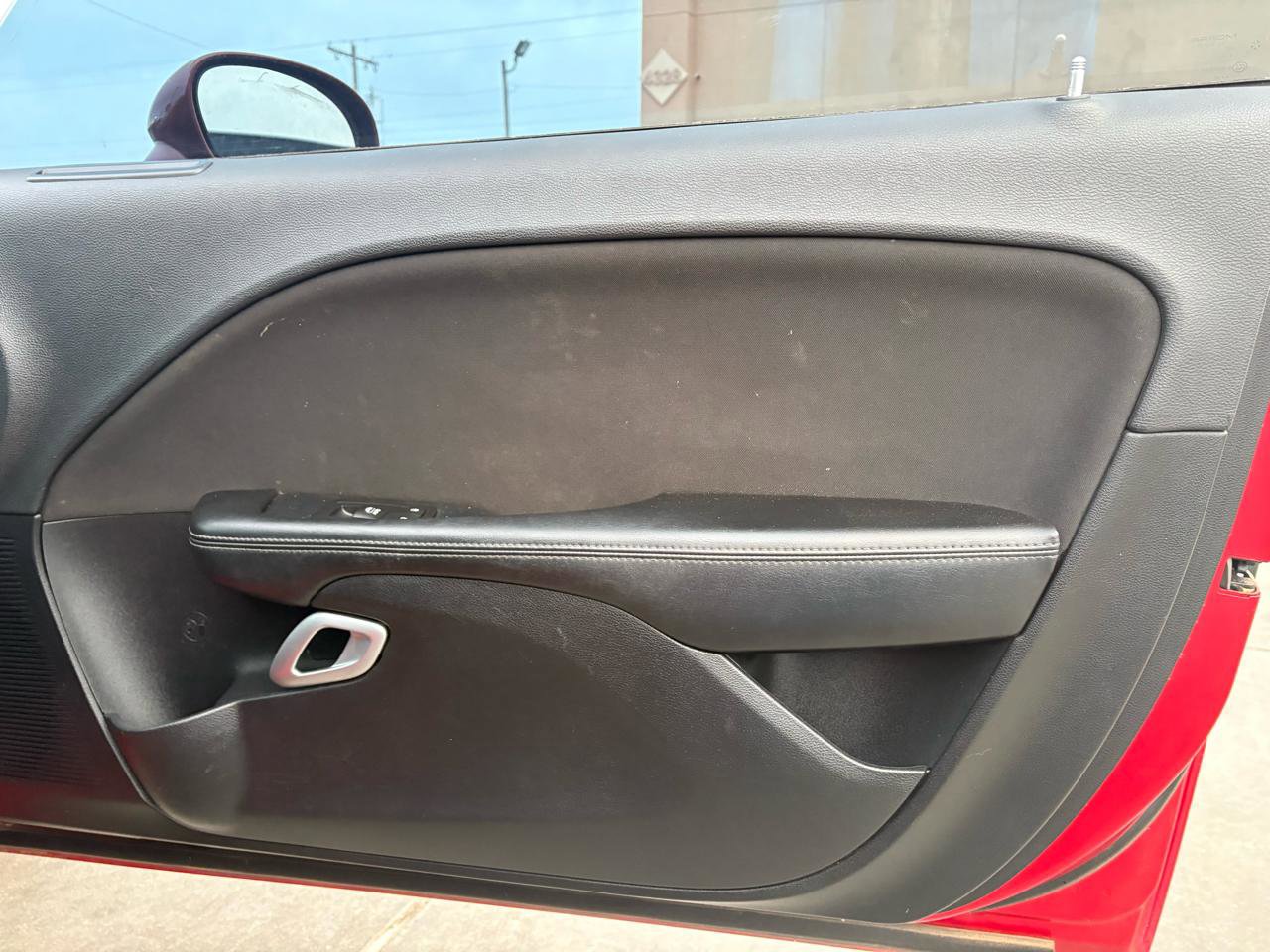 Used 2016 Dodge Challenger SXT RWD image 23