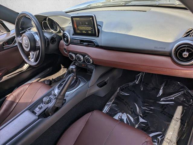 Used 2017 MAZDA MX-5 Miata RF Grand Touring image 15