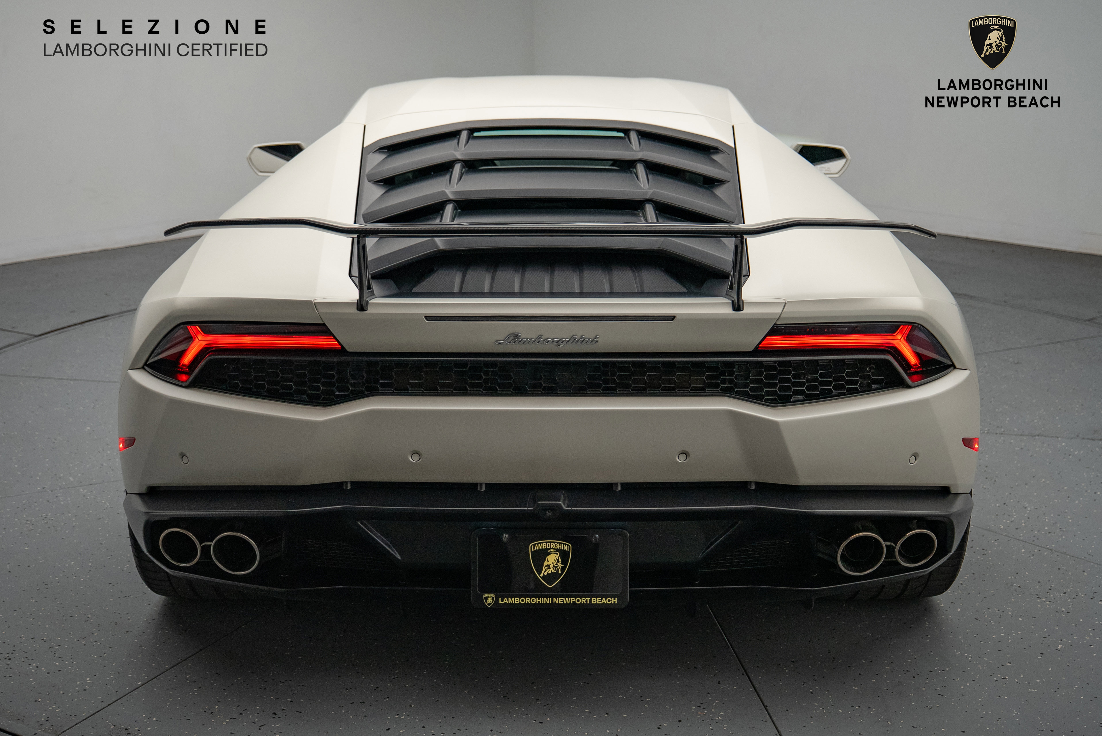 Used 2016 Lamborghini Huracan LP 610-4 image 14