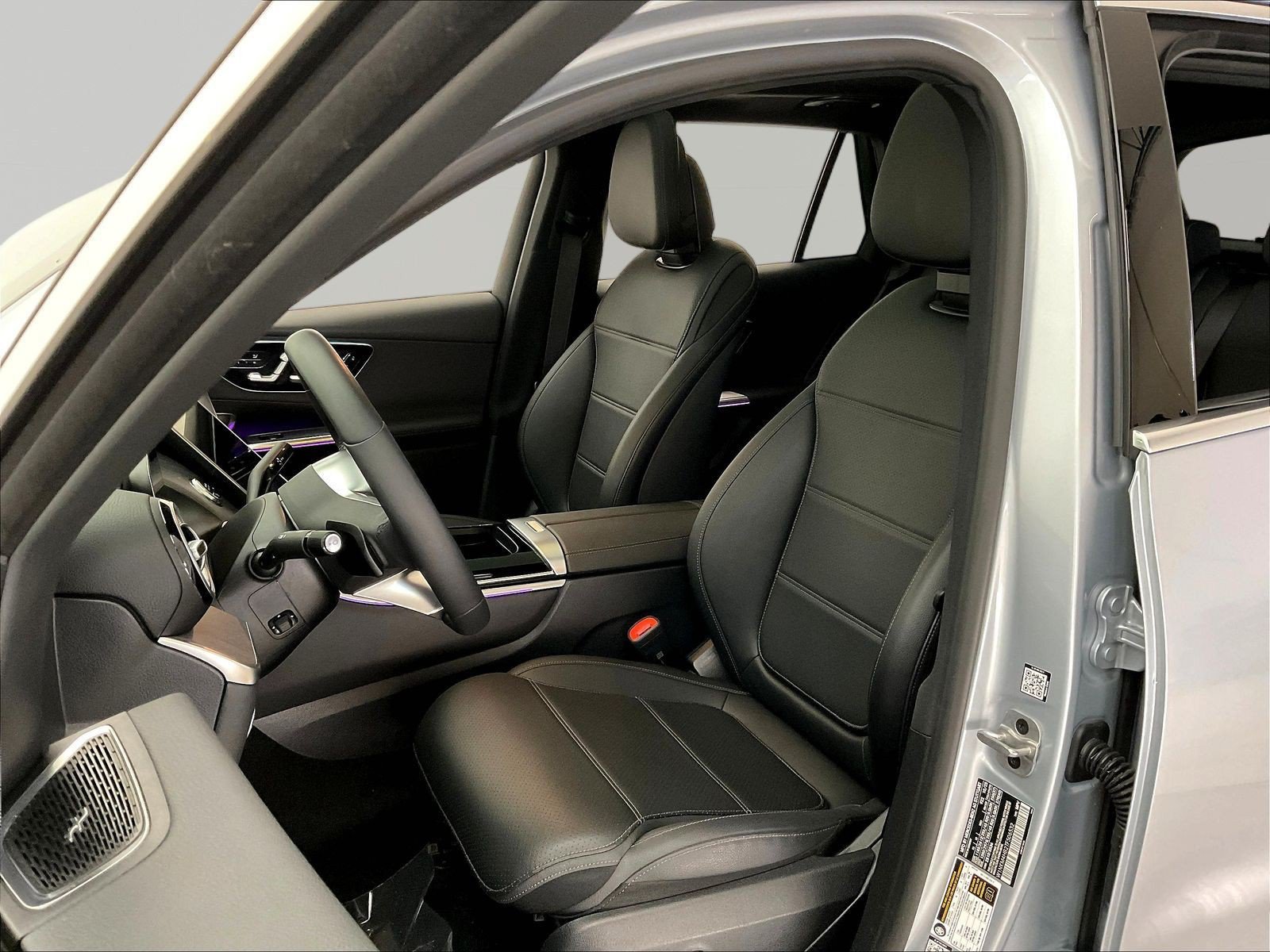 Used 2026 Mercedes-Benz GLC 300 4MATIC image 21