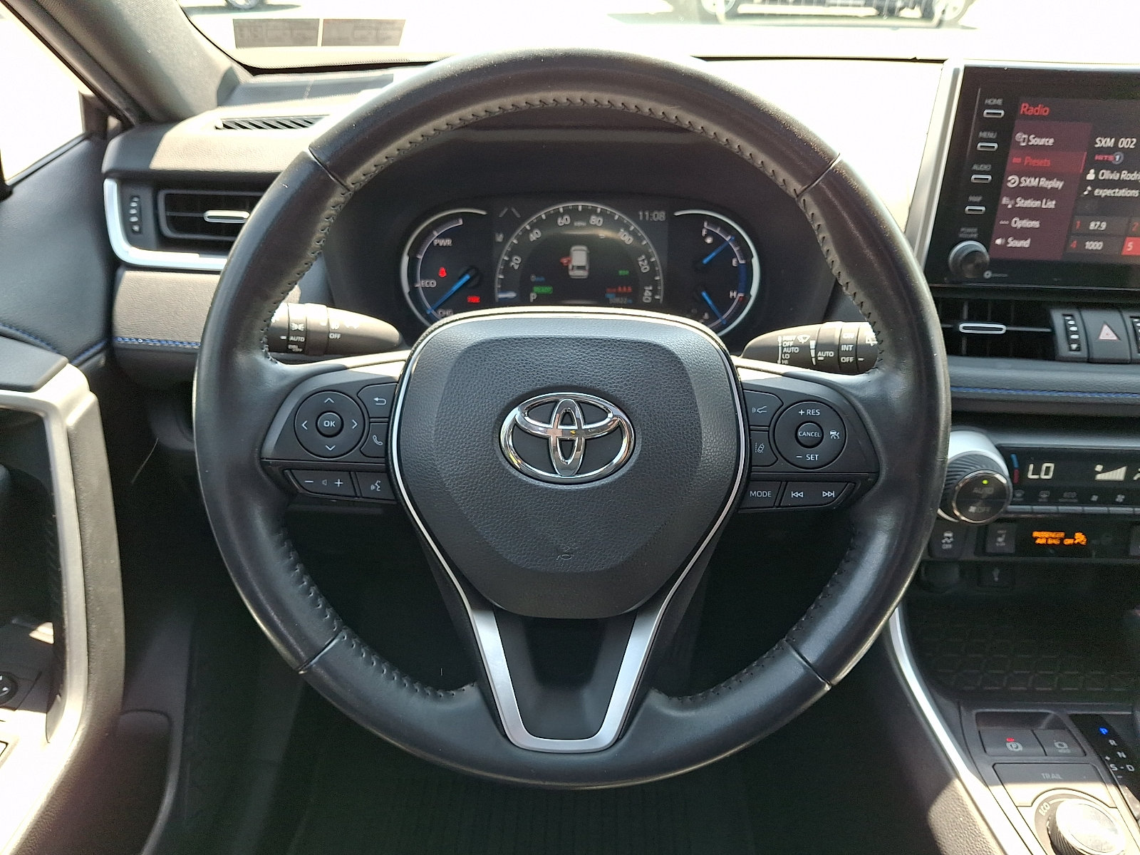 Certified 2021 Toyota RAV4 XSE w/ XSE Grade Weather Package AWD/4WD image 20