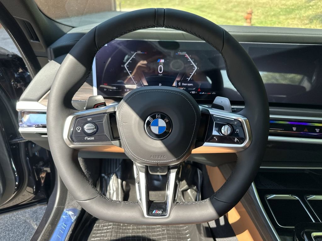 New 2026 BMW 740i xDrive image 16