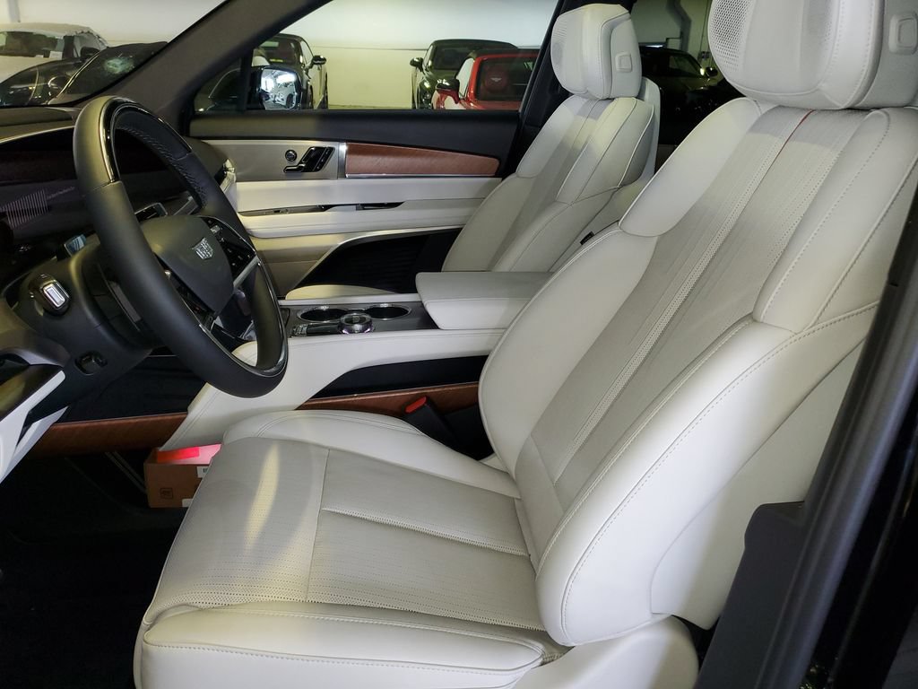 New 2027 Cadillac Vistiq Sport AWD/4WD image 17
