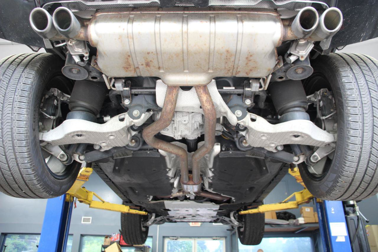 Used 2023 Land Rover Defender 110 V8 AWD/4WD image 71