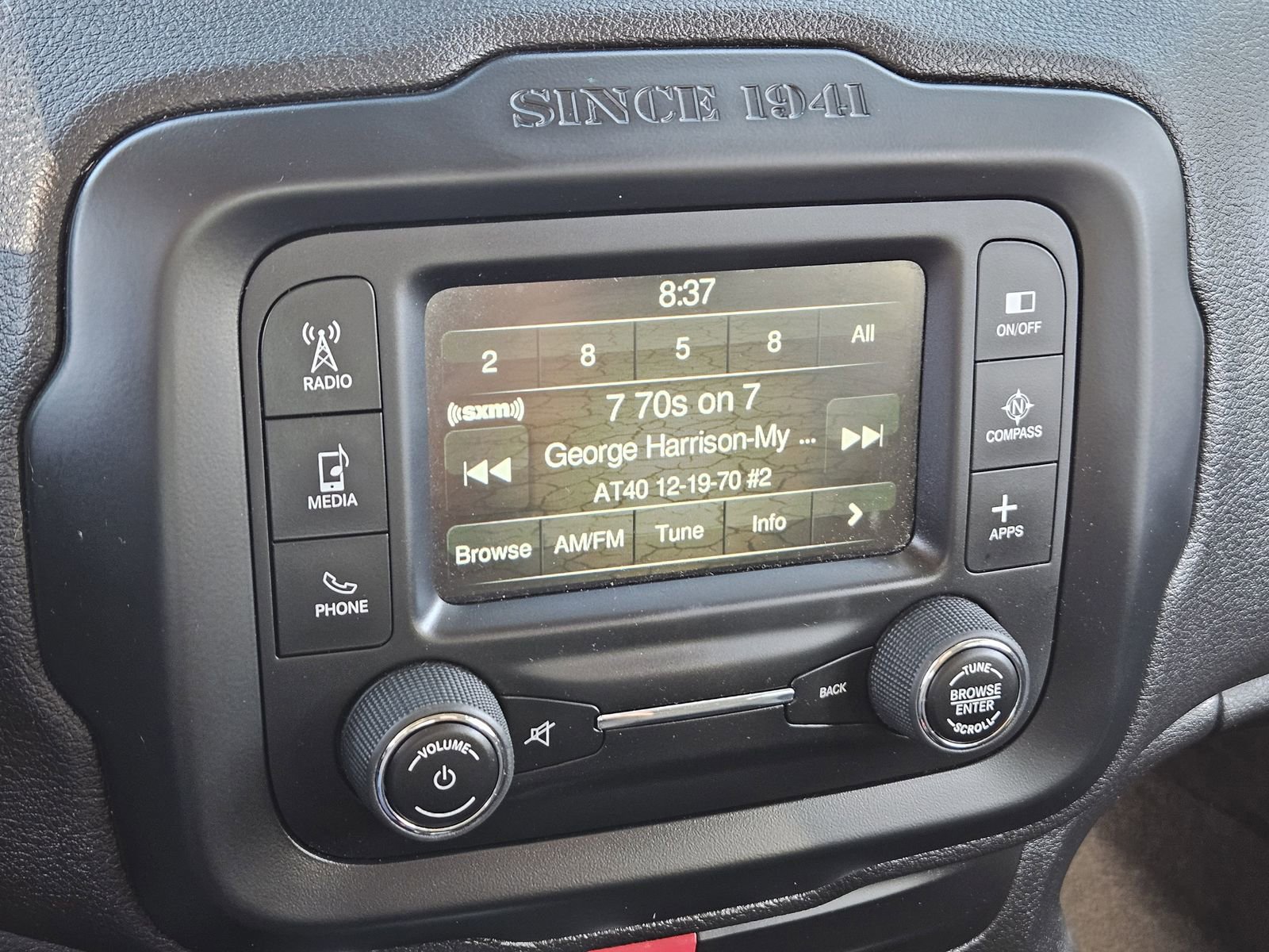 Used 2017 Jeep Renegade Latitude w/ Safety & Security Group (ALP) image 21