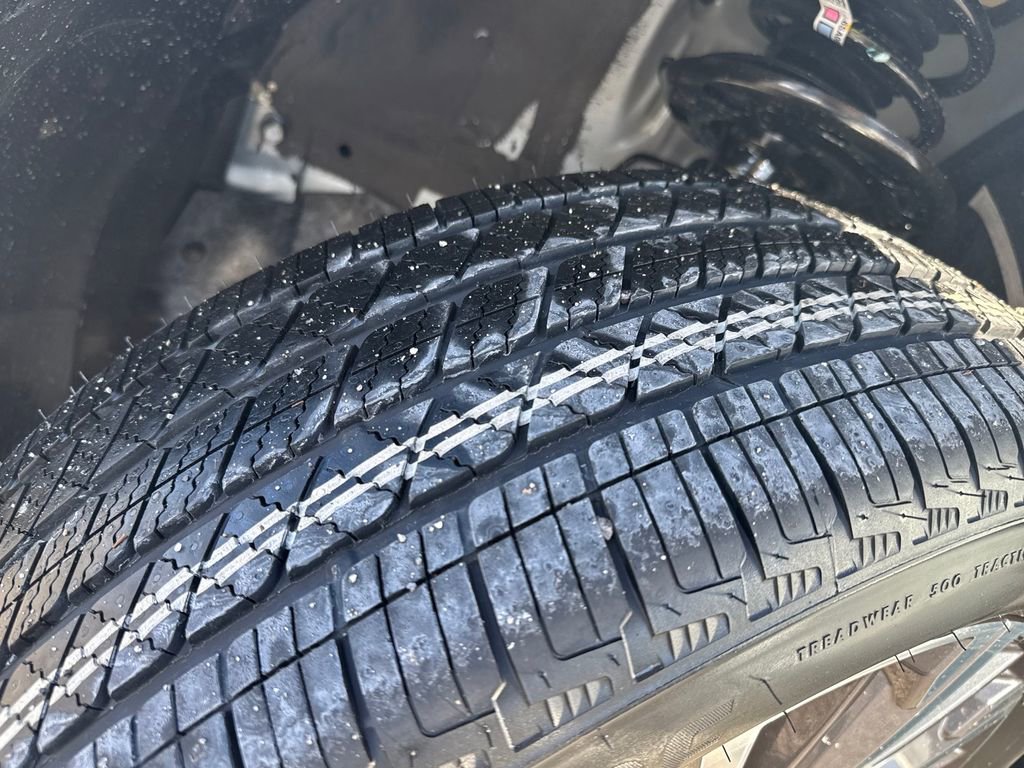 New 2026 Nissan Pathfinder Platinum image 29