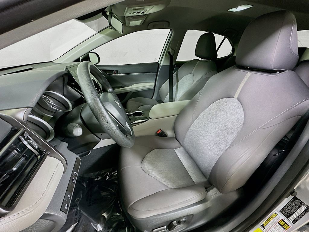 Used 2024 Toyota Camry LE image 15