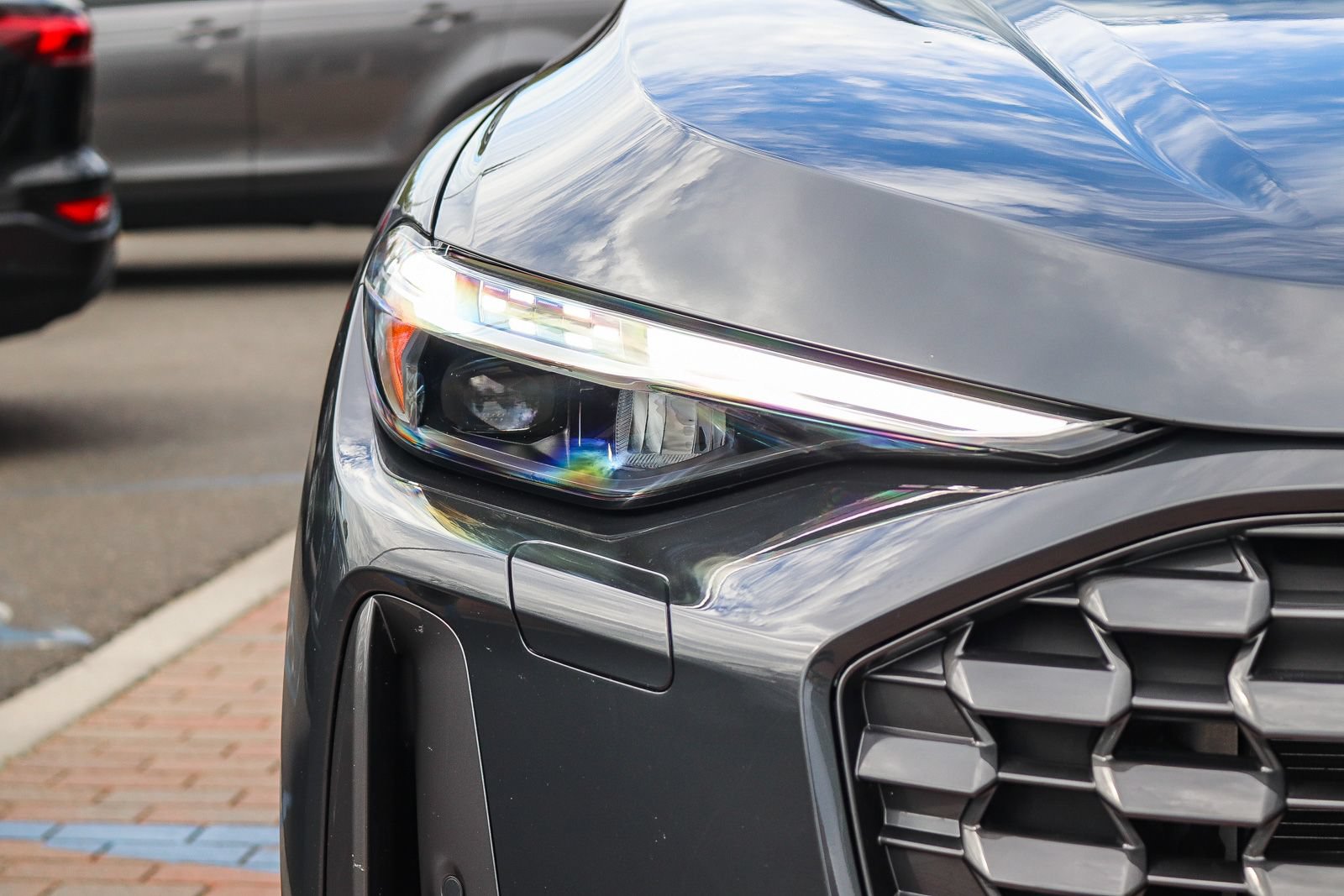 Certified 2025 Audi Q5 Prestige AWD/4WD image 12