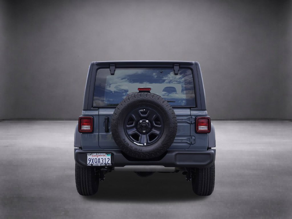 Used 2026 Jeep Wrangler Sport AWD/4WD image 6