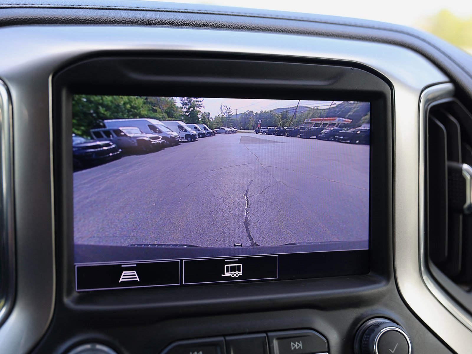 Used 2022 Chevrolet Silverado 1500 RST w/ Convenience Package II image 5