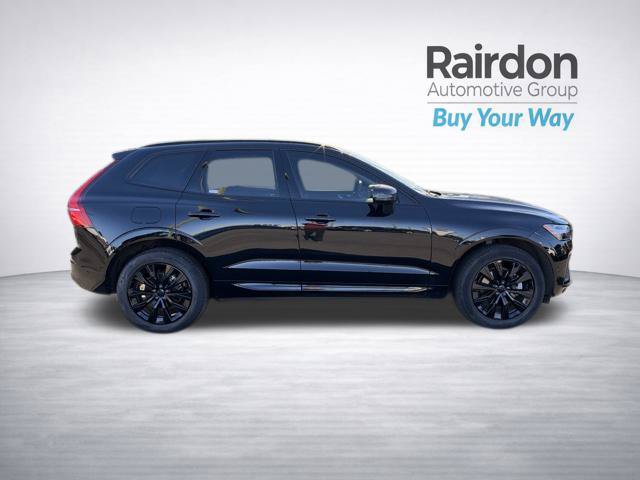 Used 2023 Volvo XC60 B5 Plus AWD/4WD image 8