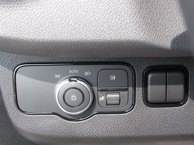 New 2025 Mercedes-Benz Sprinter 2500 image 37