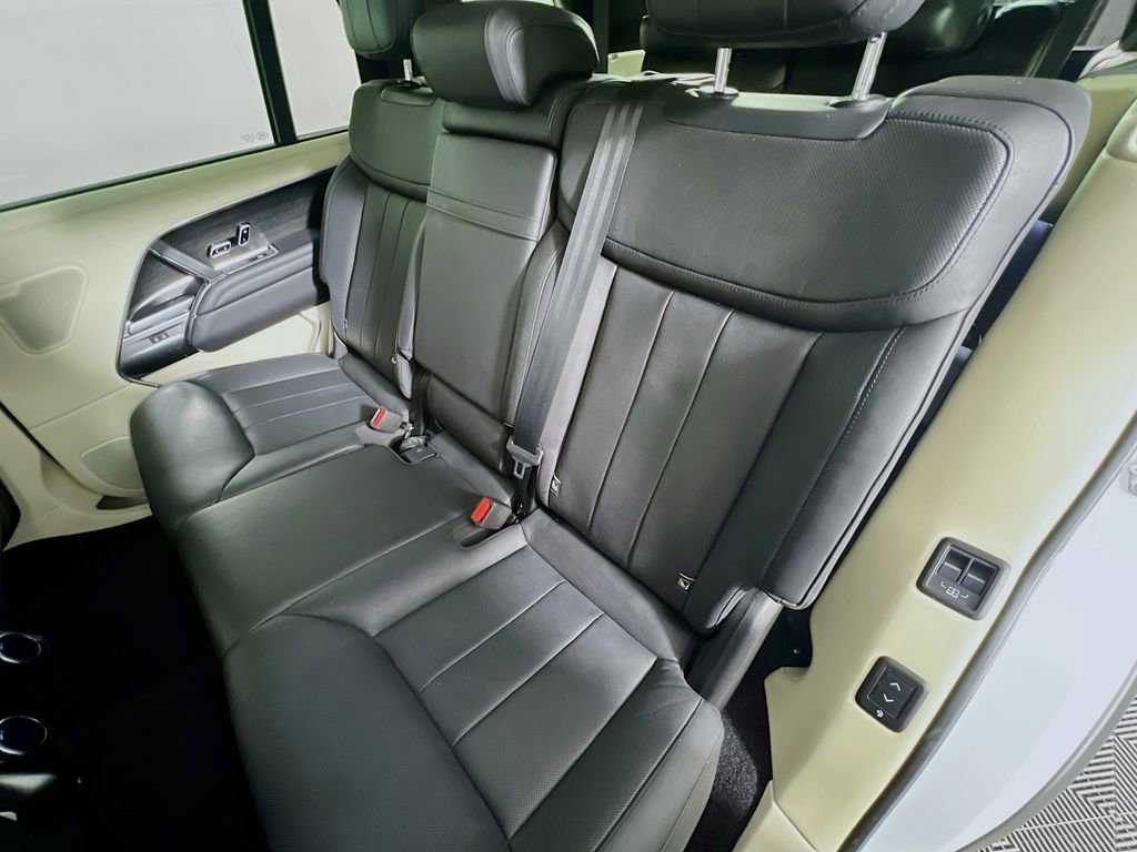 Used 2022 Land Rover Range Rover Long Wheelbase SE AWD/4WD image 26