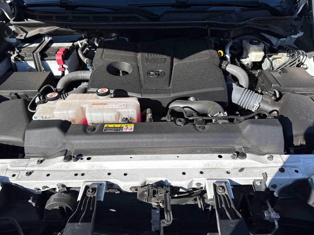 Used 2022 Toyota Tundra Platinum image 26