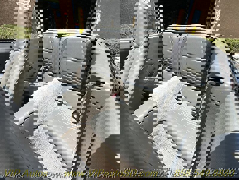 Used 2001 Porsche 911 Carrera 4 image 10