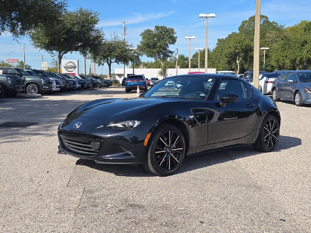 Used 2025 MAZDA MX-5 Miata RF Grand Touring RWD image 4