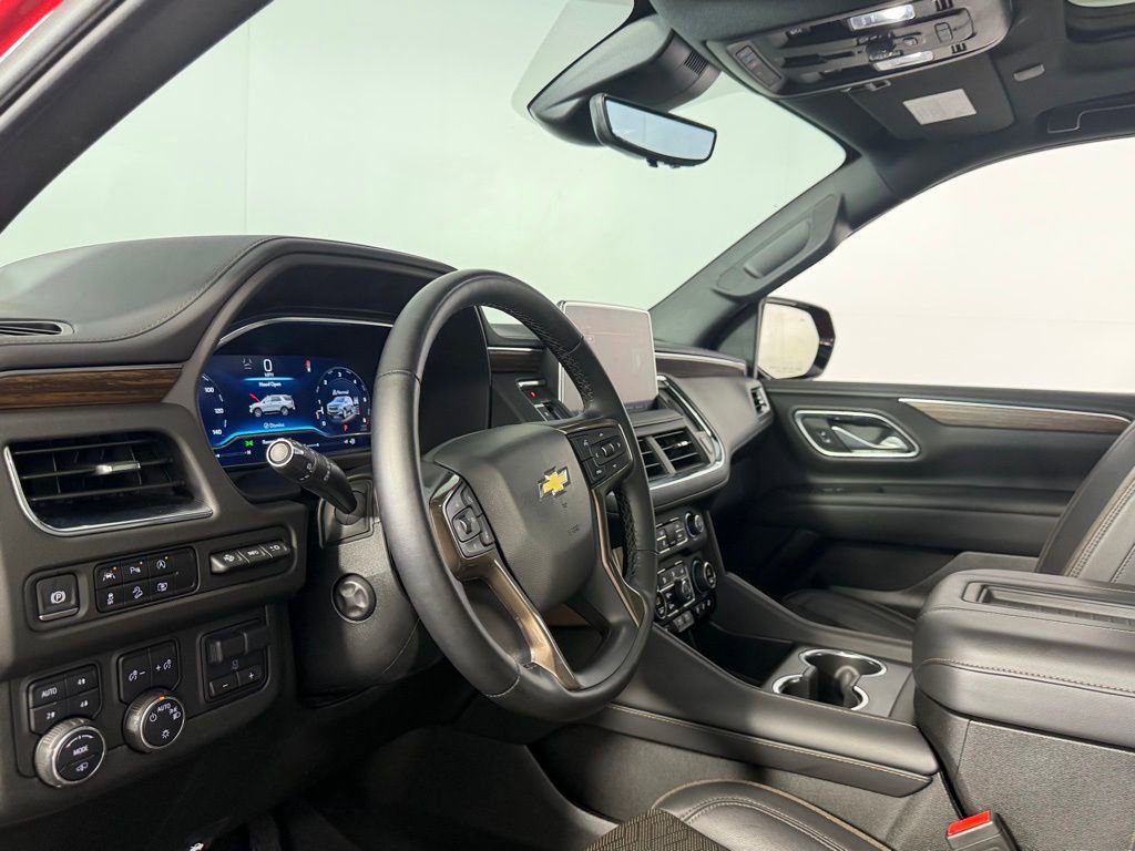 Used 2024 Chevrolet Suburban High Country w/ Max Trailering Package image 19