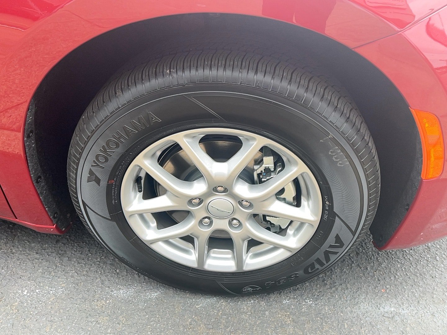 New 2027 Chrysler Pacifica Select FWD image 15