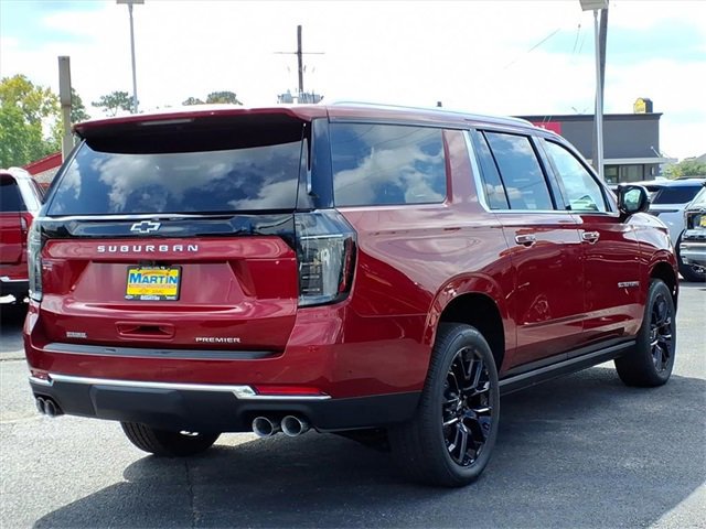 New 2026 Chevrolet Suburban Premier image 2