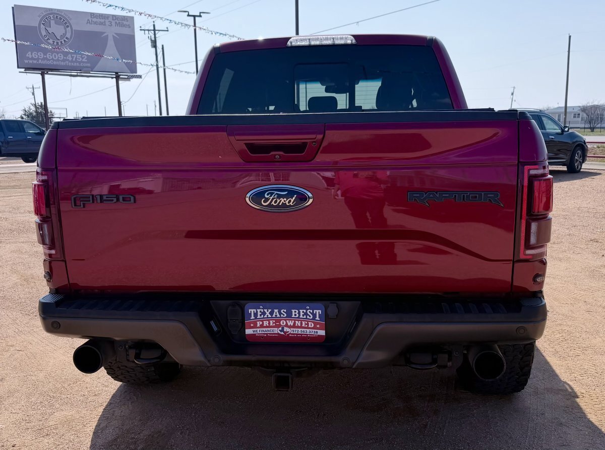 Used 2017 Ford F150 Raptor w/ Equipment Group 802A Luxury image 6