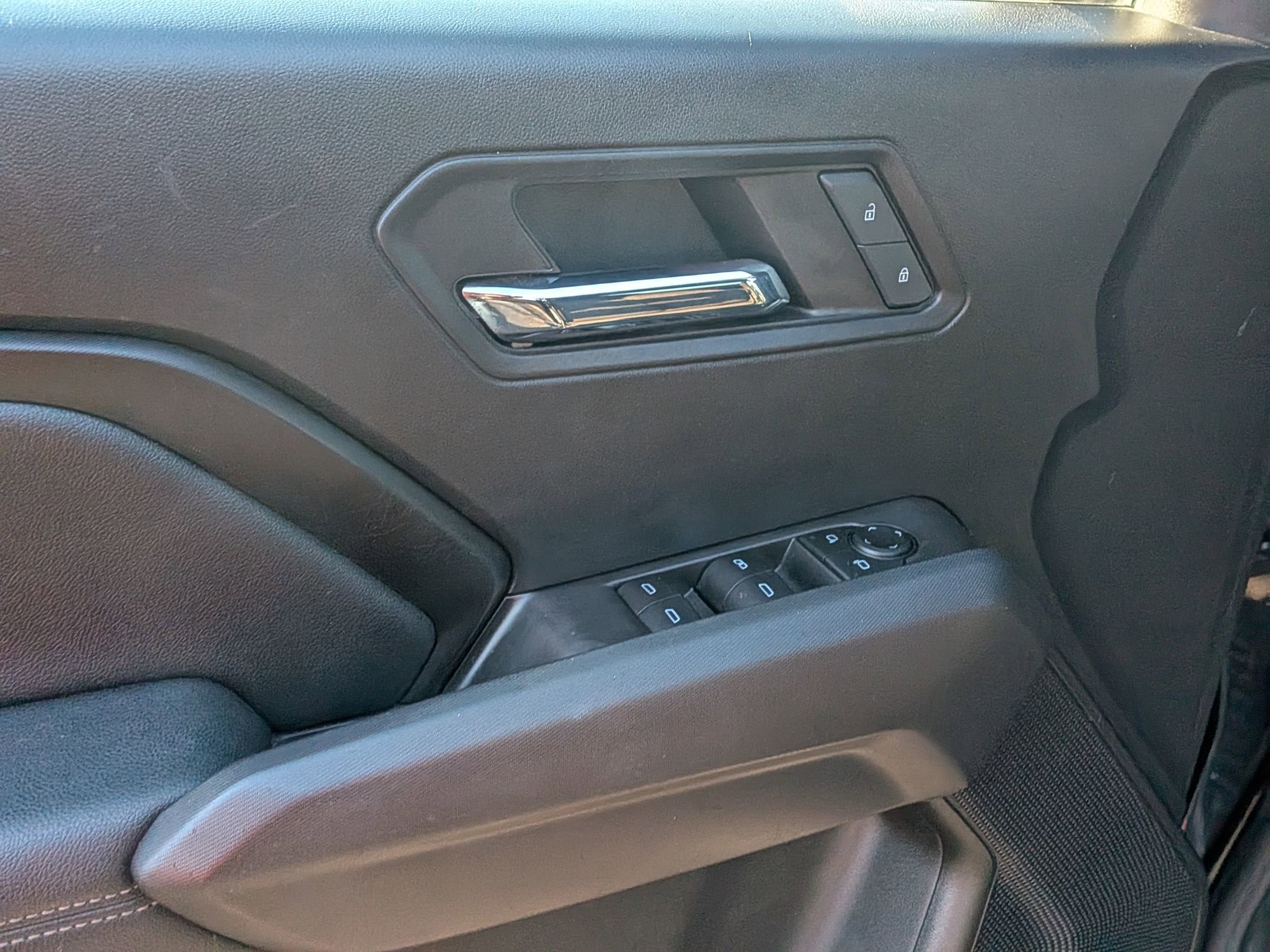 Used 2023 GMC Canyon Elevation w/ Convenience Package image 15