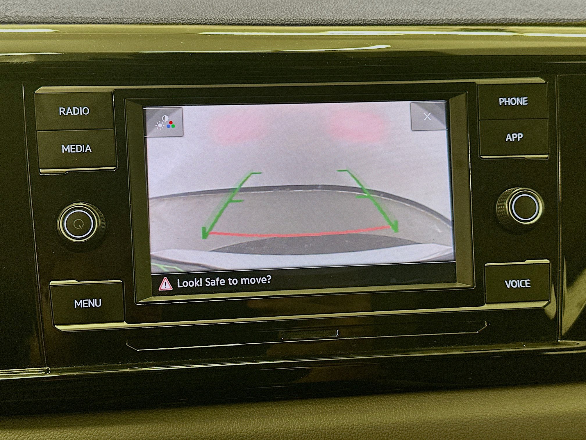 Used 2024 Volkswagen Taos S image 23