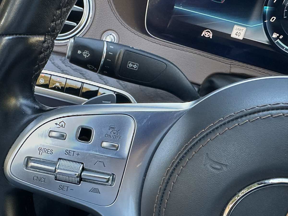 Used 2019 Mercedes-Benz S 560 Sedan image 34