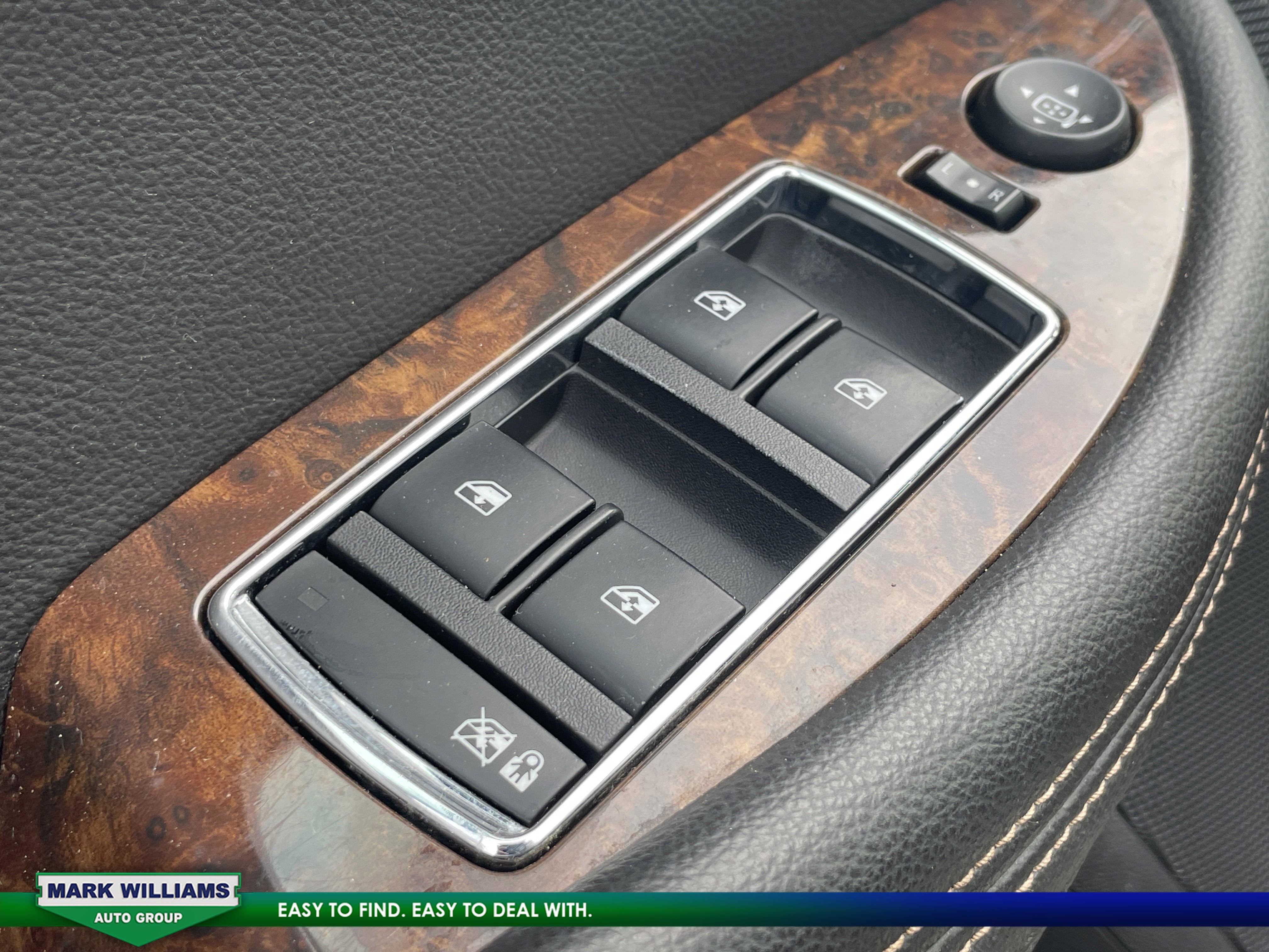 Used 2014 Chevrolet Impala LT w/ Convenience Package image 12