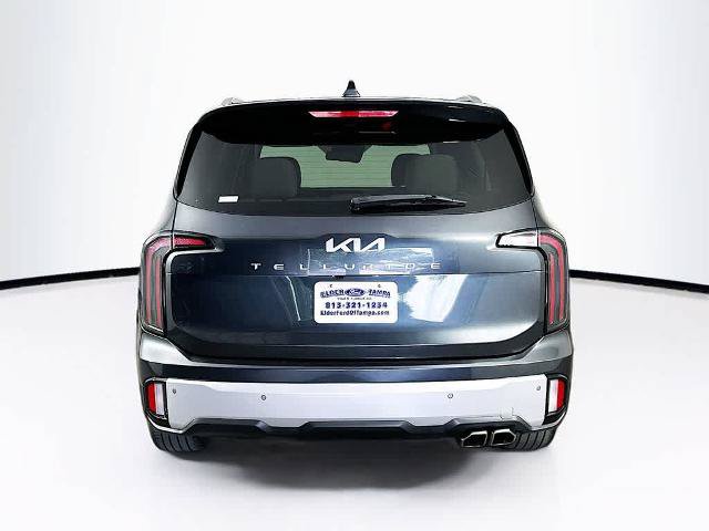 Used 2024 Kia Telluride EX w/ EX Captain's Chair Package FWD image 5