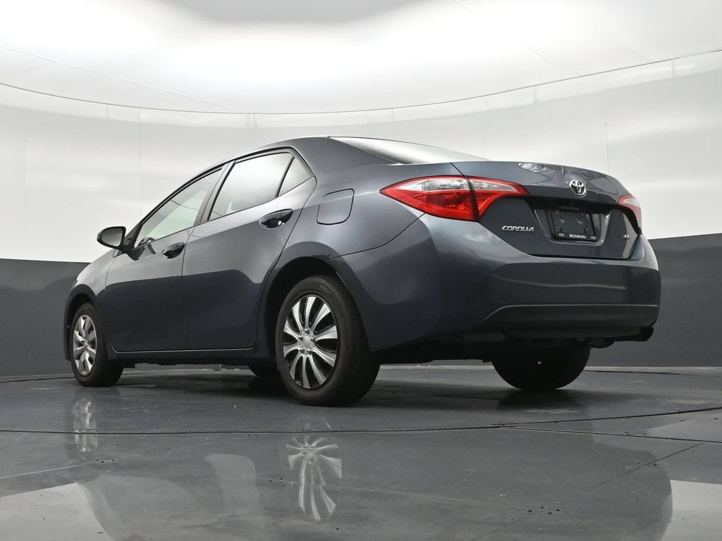 Used 2015 Toyota Corolla LE FWD image 25