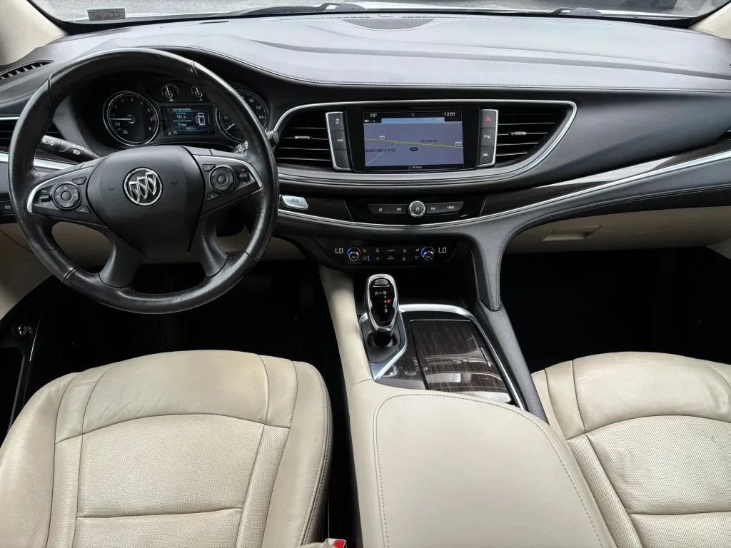 Used 2019 Buick Enclave Premium AWD/4WD image 21