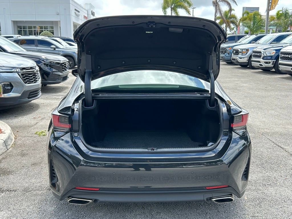 Used 2023 Lexus RC 300 RWD image 41