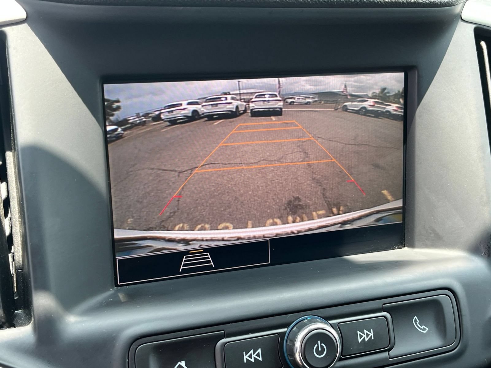 Used 2024 GMC Terrain SLE FWD image 23
