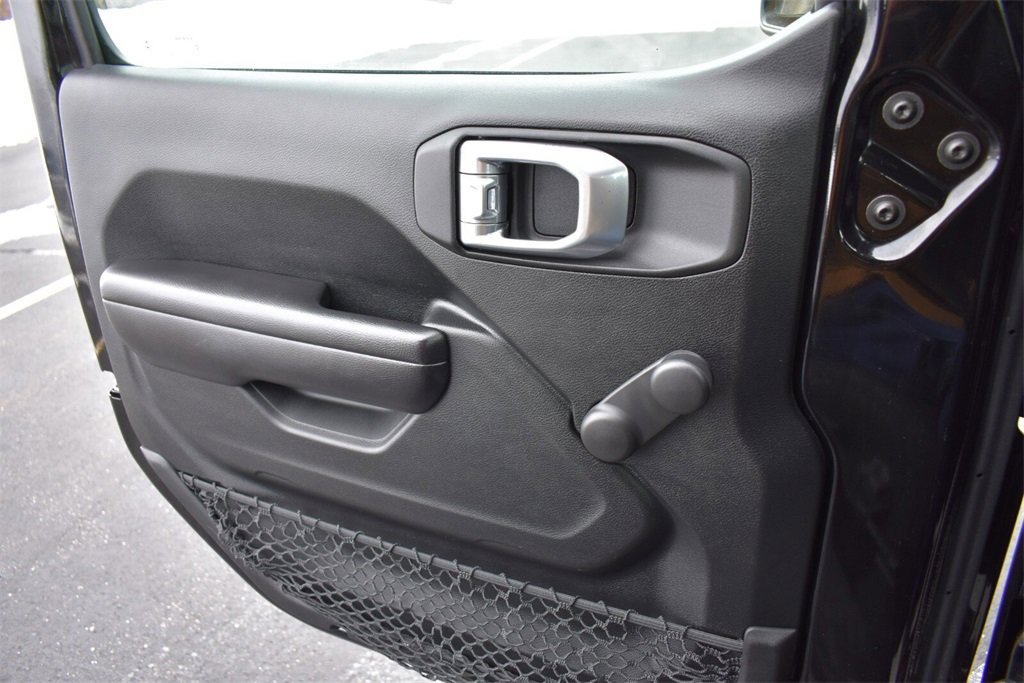 Used 2021 Jeep Wrangler Unlimited Sport image 26