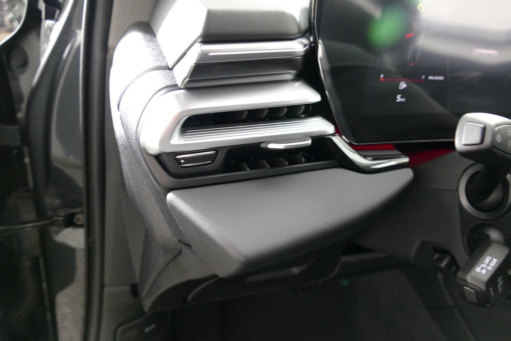 New 2026 Audi A6 Premium Plus AWD/4WD image 25