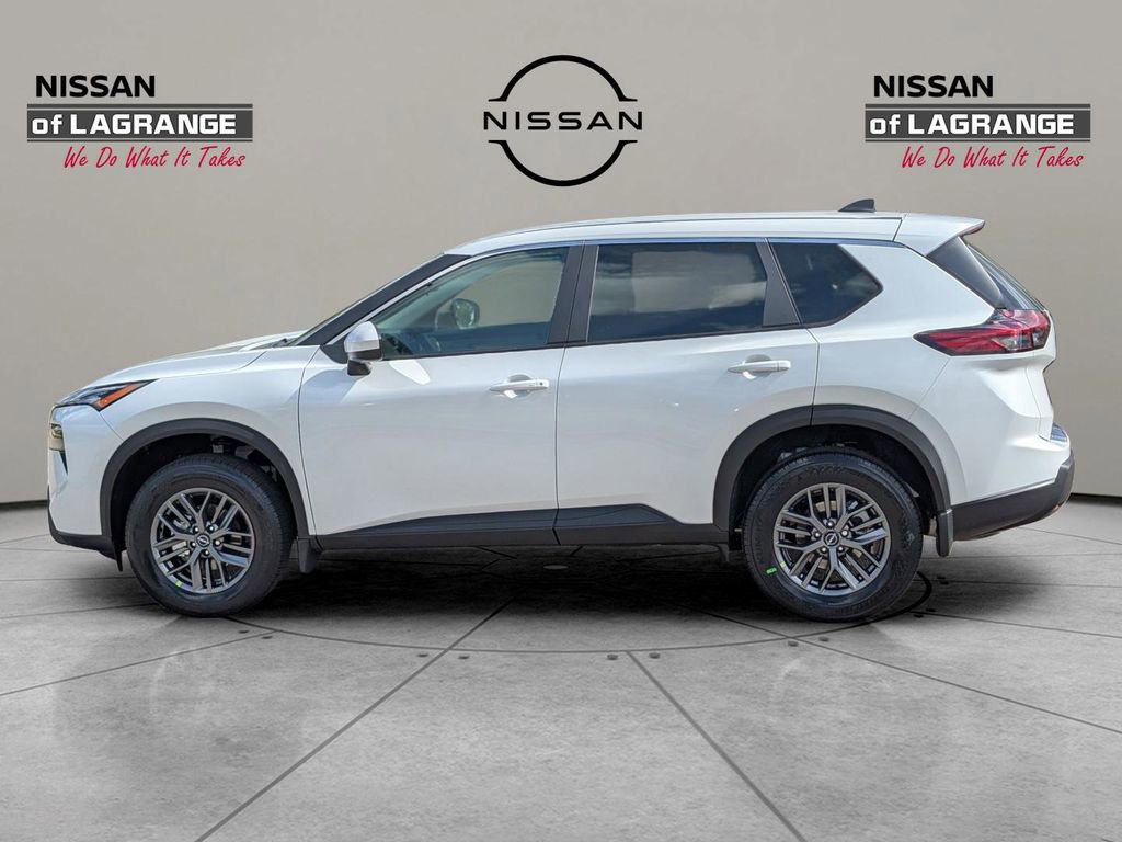 New 2026 Nissan Rogue SV image 8