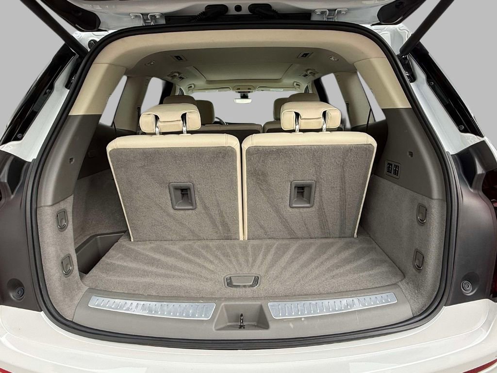 Used 2020 Cadillac XT6 Premium Luxury image 18