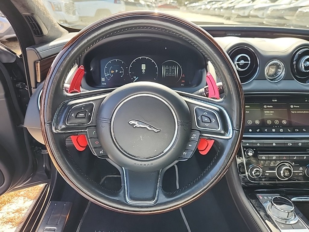 Used 2018 Jaguar XJ L Portfolio image 4