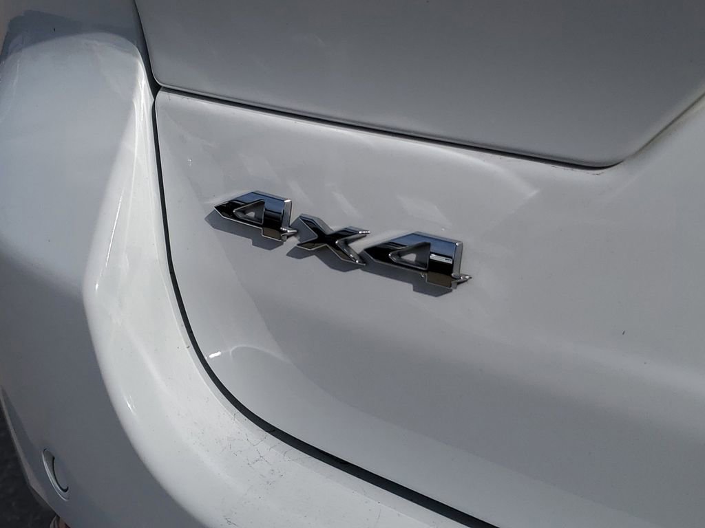 Used 2023 Jeep Grand Cherokee Laredo image 35