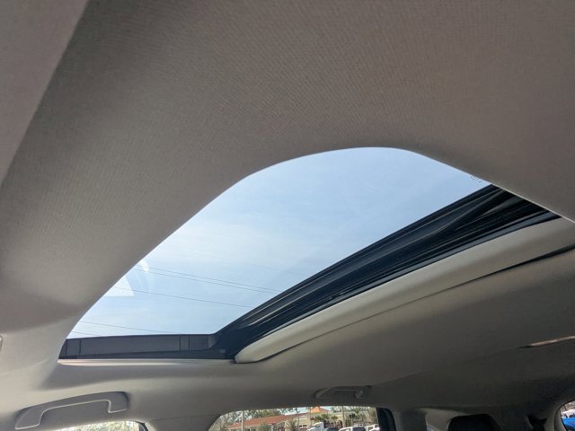 Used 2017 Acura MDX SH-AWD w/ Technology Package image 23