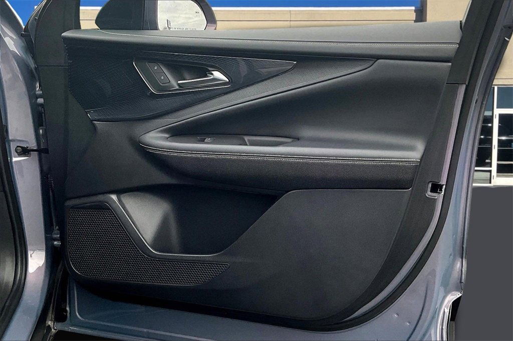 Used 2024 Chevrolet Blazer EV LT image 26