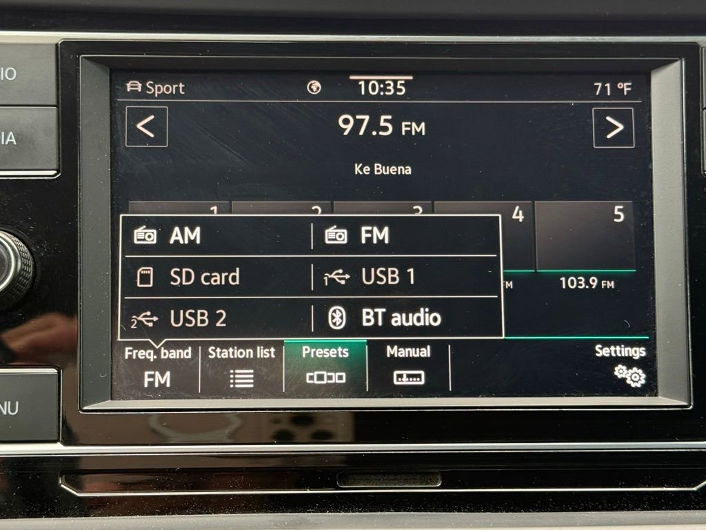 Used 2021 Volkswagen Jetta GLI FWD image 10