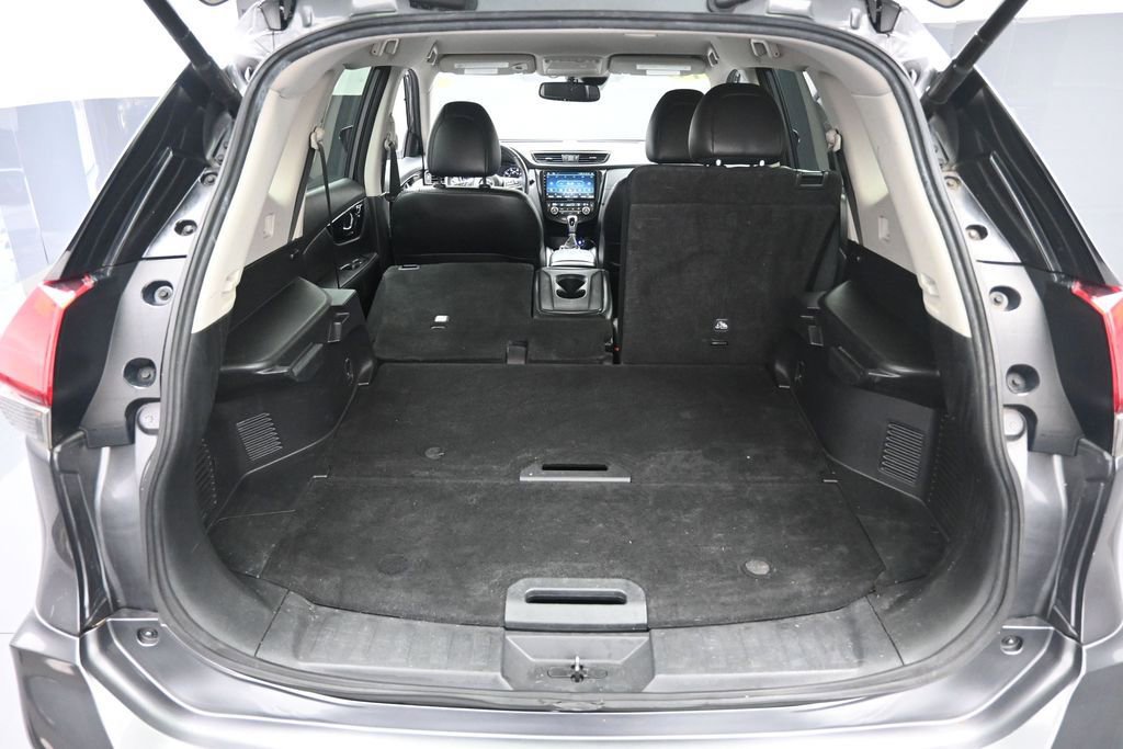 Used 2019 Nissan Rogue SL FWD image 23
