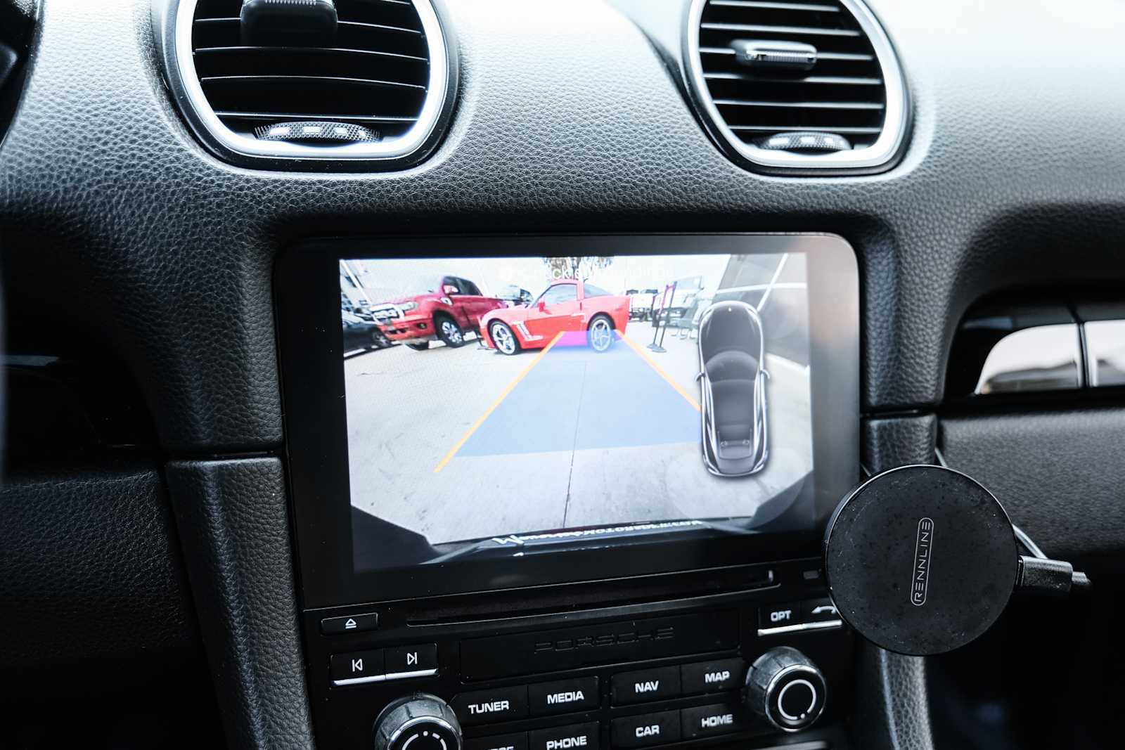 Used 2019 Porsche 718 Cayman RWD image 39