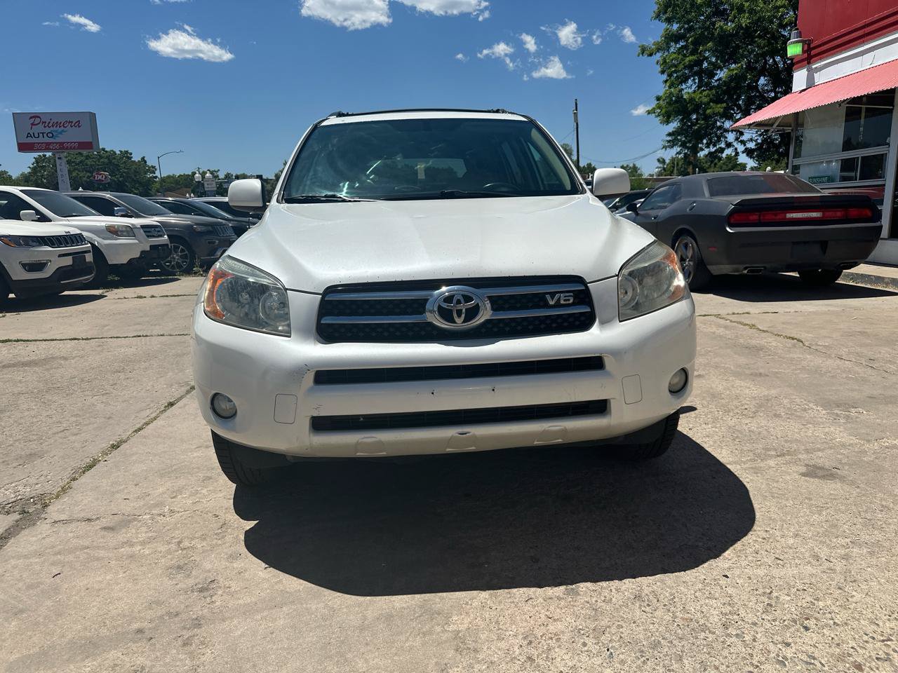 Used 2006 Toyota RAV4 Limited AWD/4WD image 2