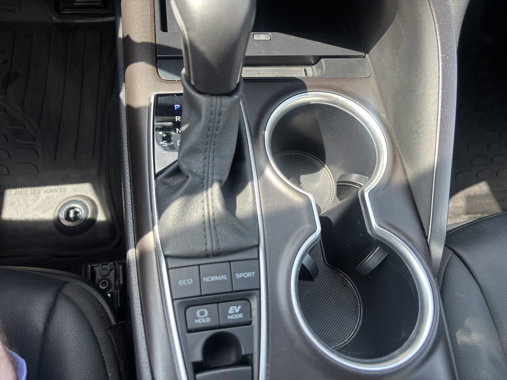 Used 2024 Toyota Camry XLE image 18